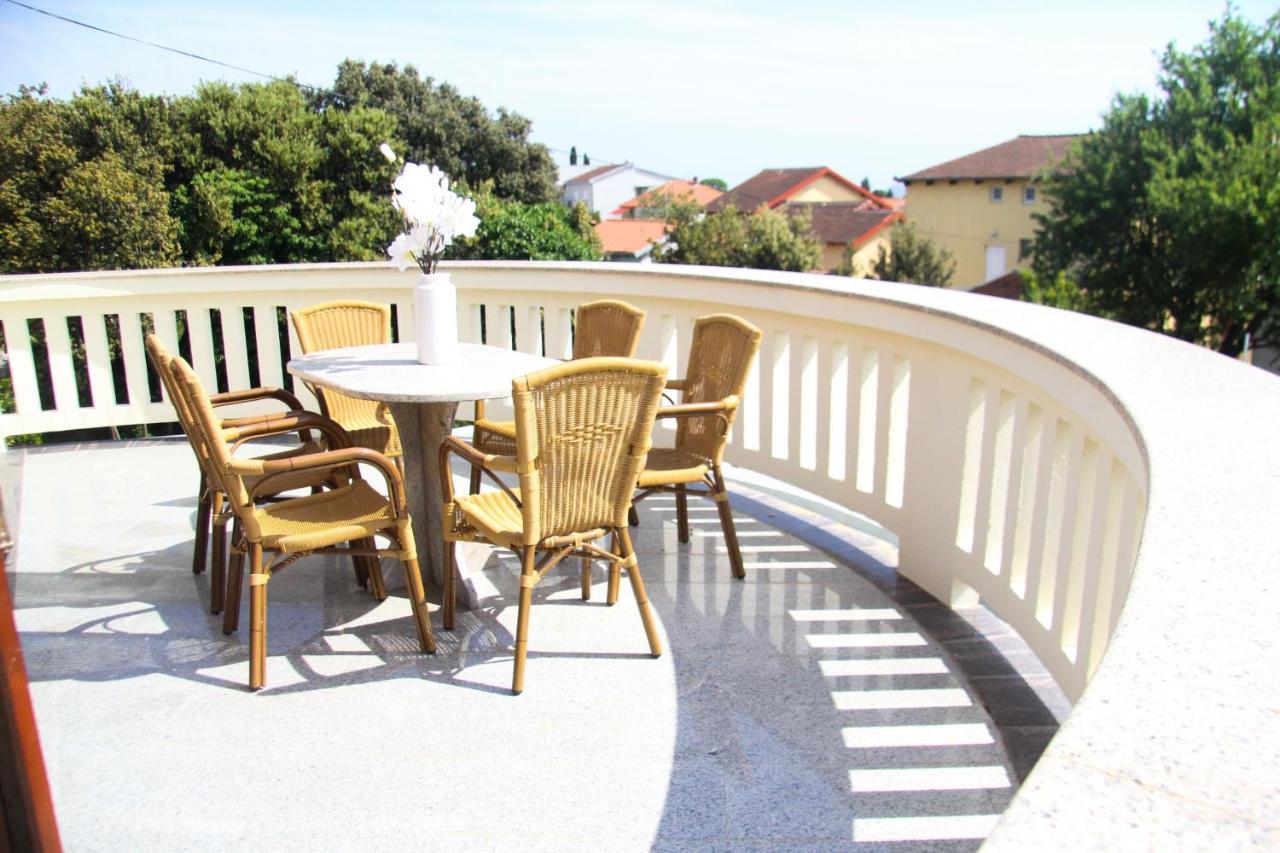 Lusi House Villa Sveti Filip i Jakov Ngoại thất bức ảnh