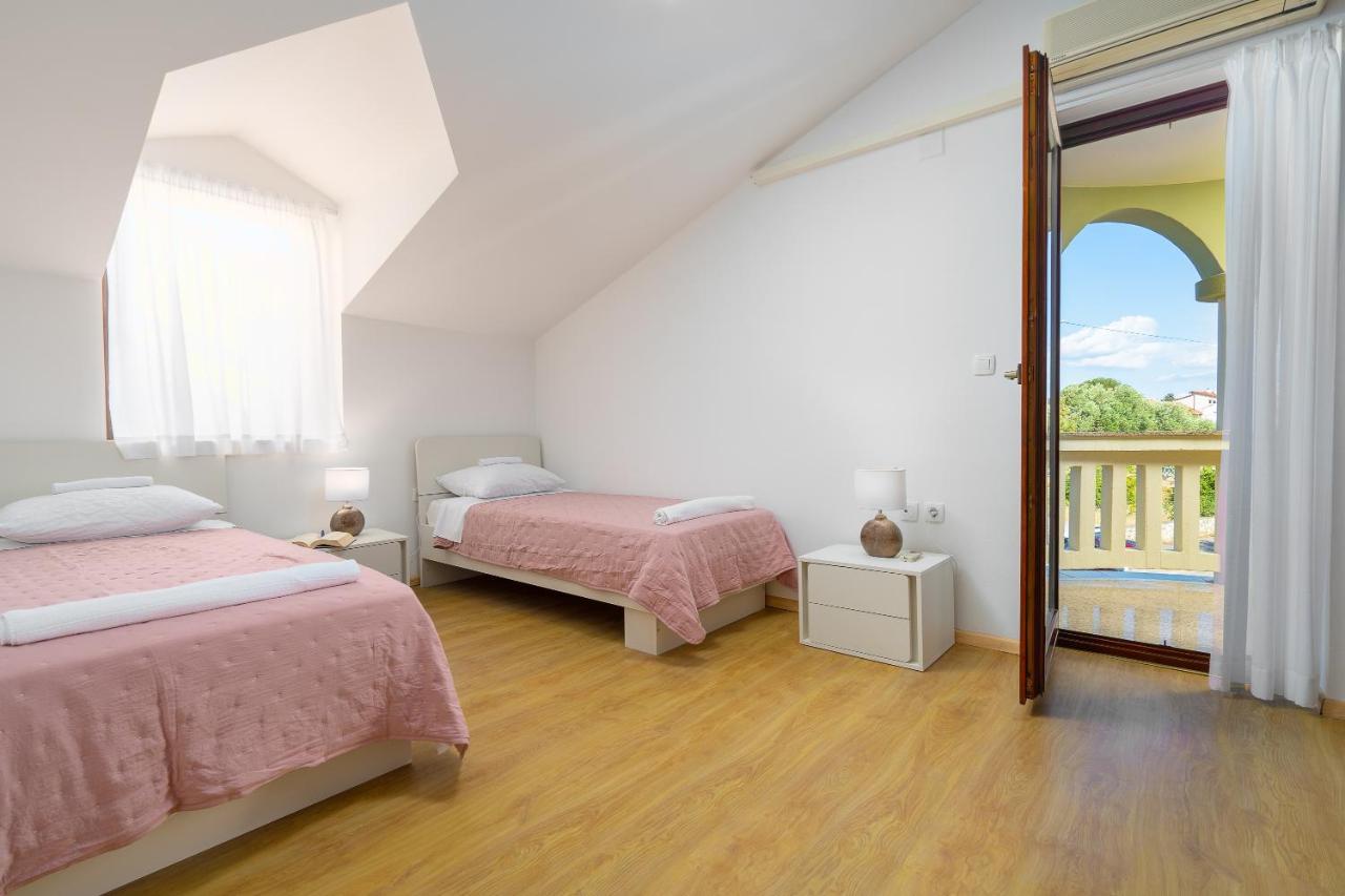Lusi House Villa Sveti Filip i Jakov Ngoại thất bức ảnh
